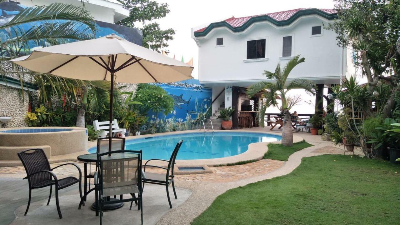 Love'S Beach & Dive Resort Moalboal Exterior photo